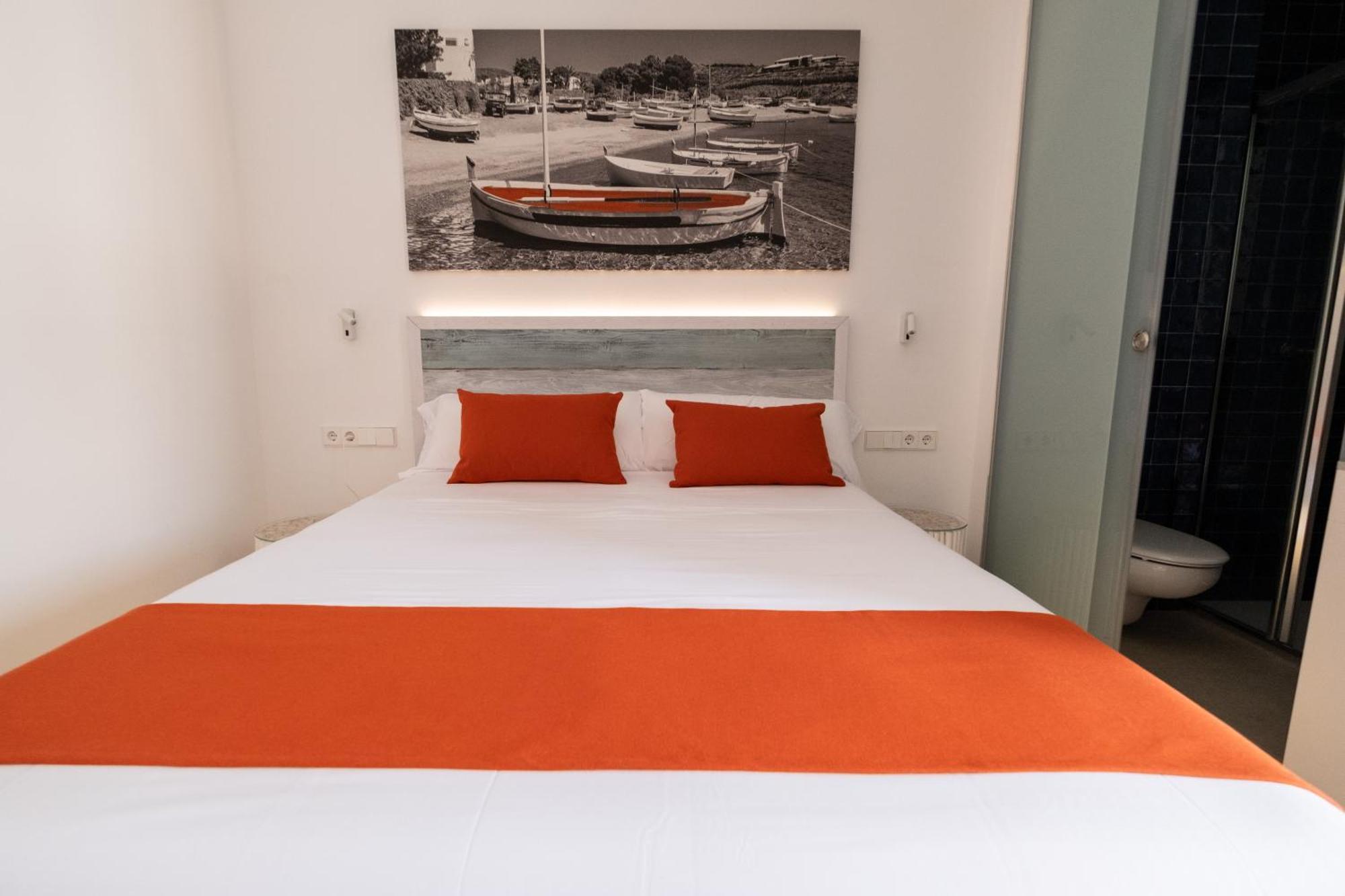 Hotel Boutique Es Blau Cadaques Ngoại thất bức ảnh