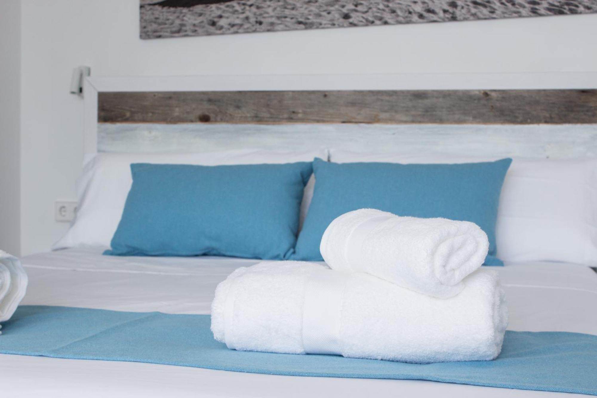 Hotel Boutique Es Blau Cadaques Ngoại thất bức ảnh