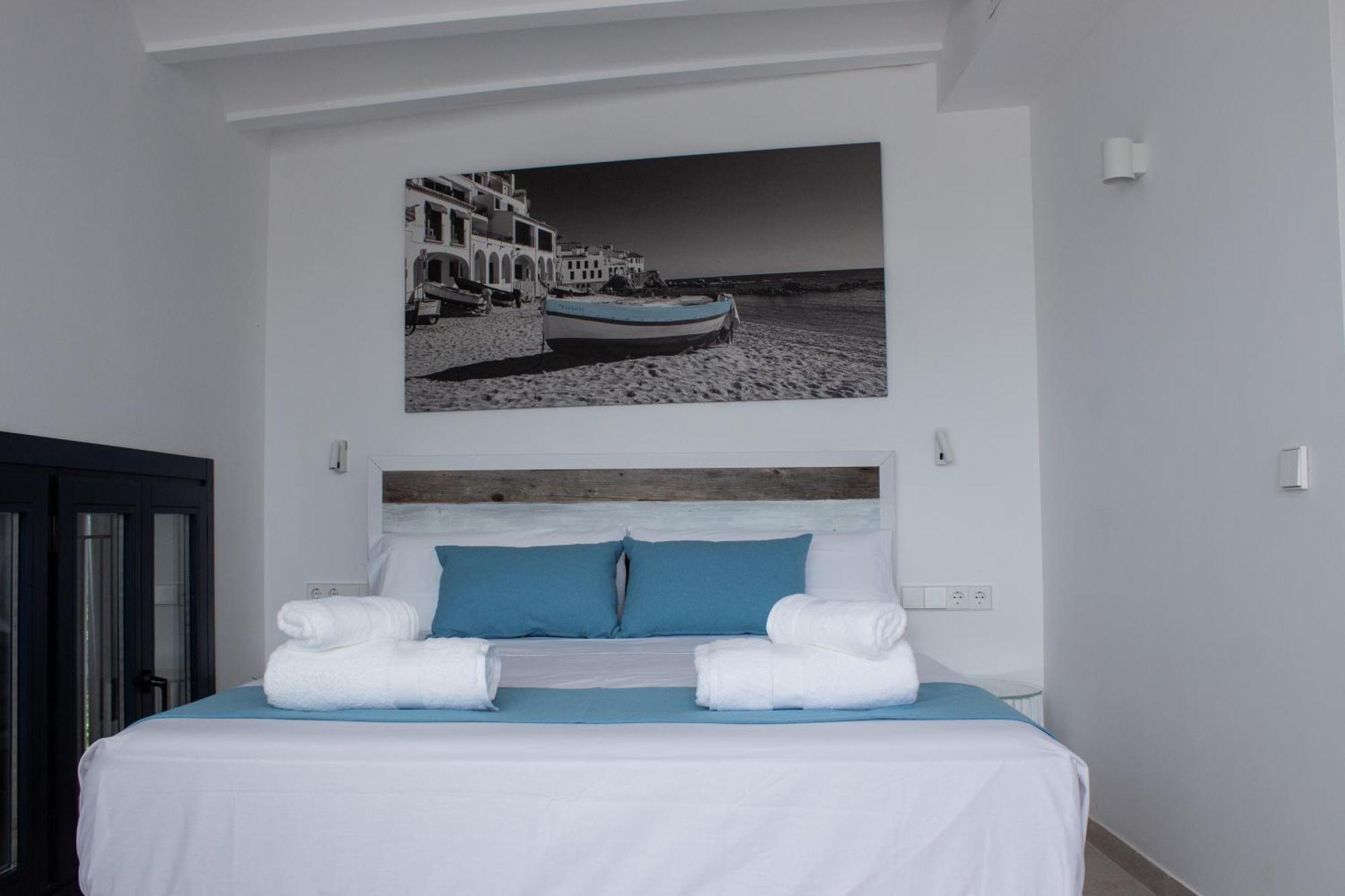 Hotel Boutique Es Blau Cadaques Ngoại thất bức ảnh