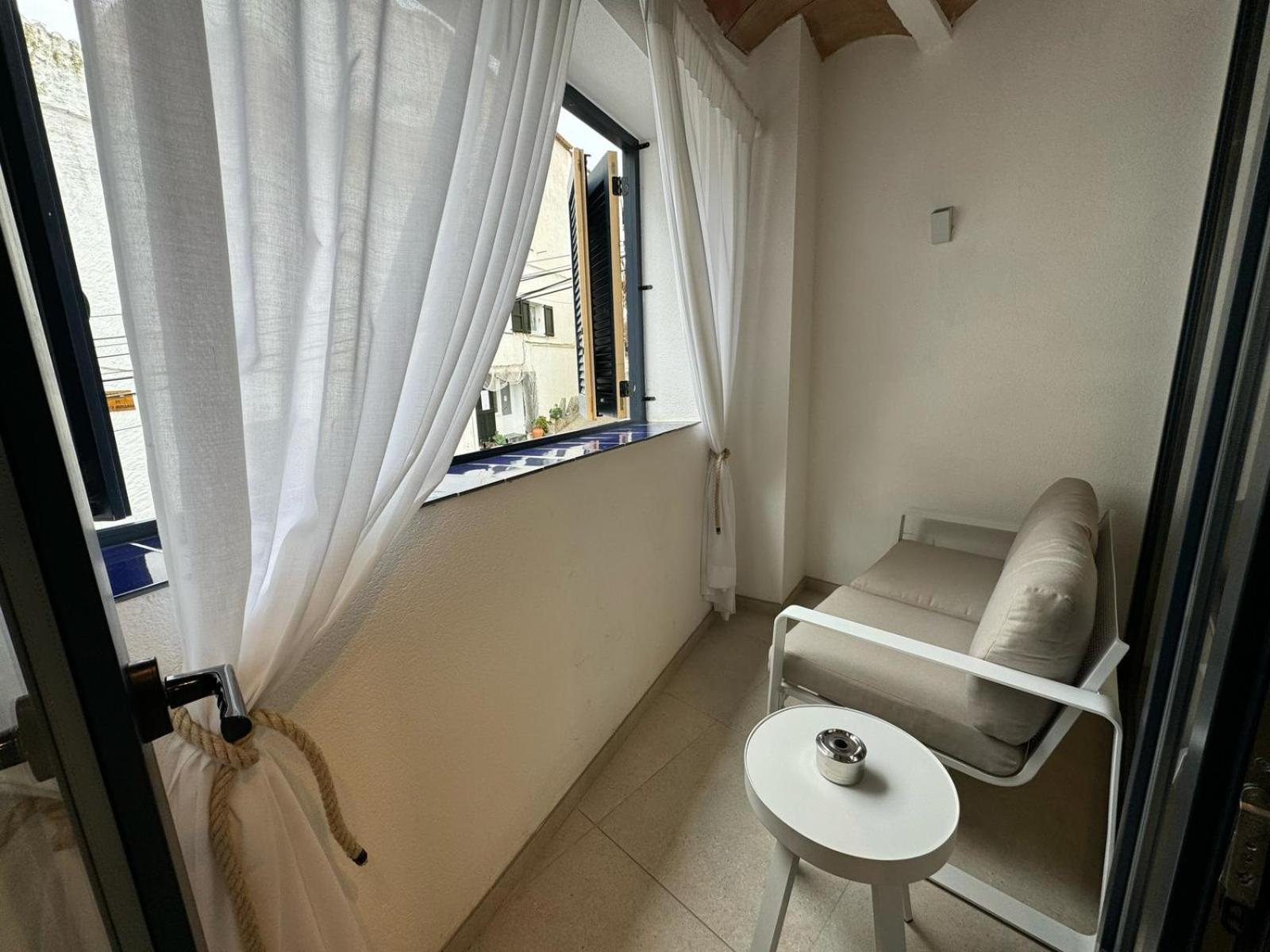 Hotel Boutique Es Blau Cadaques Ngoại thất bức ảnh